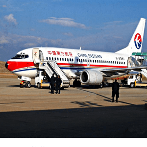 黔江武陵山机场快运航空快运业稳步发展的原因是什么？